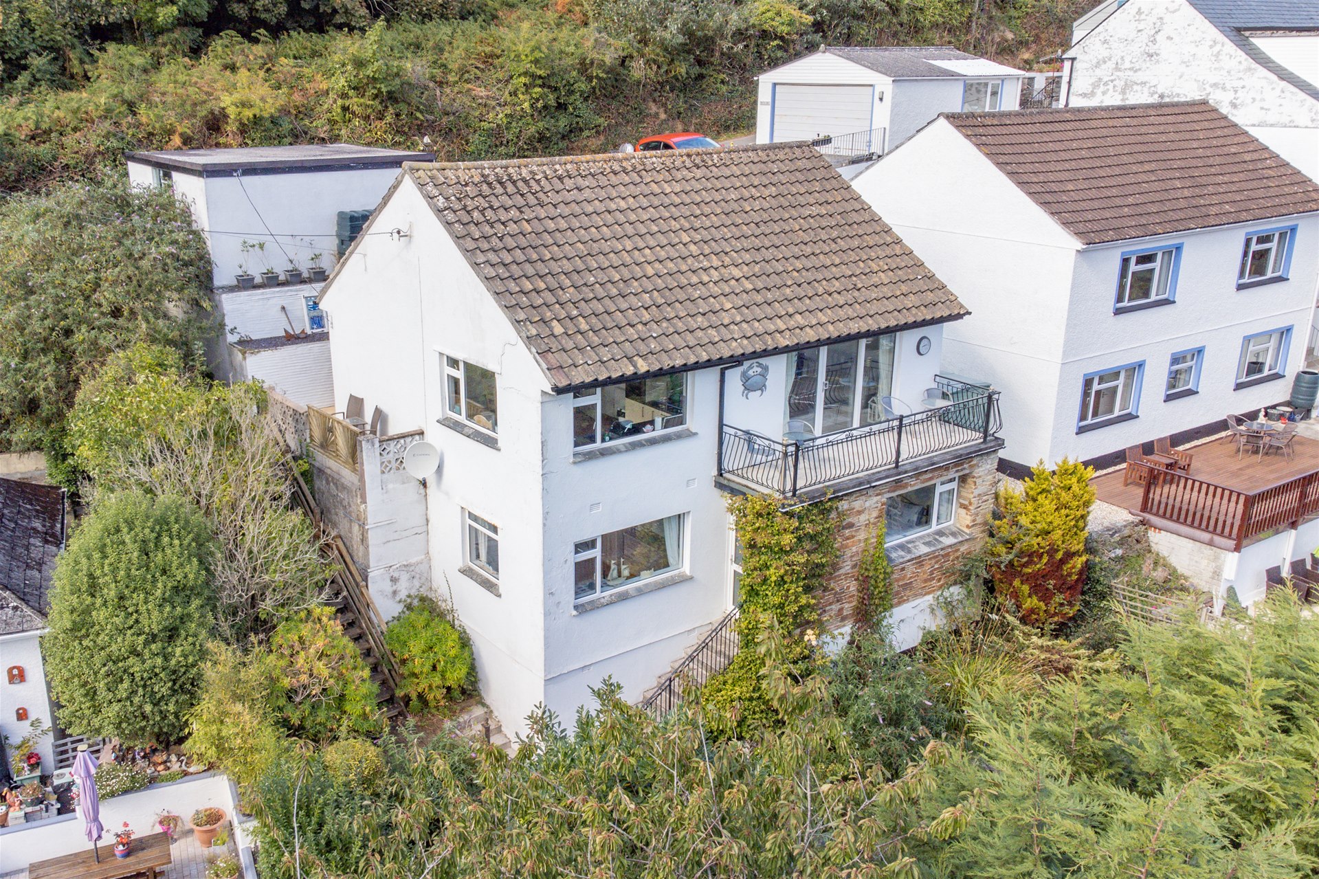 Popes Estate Agents in Looe, Cornwall