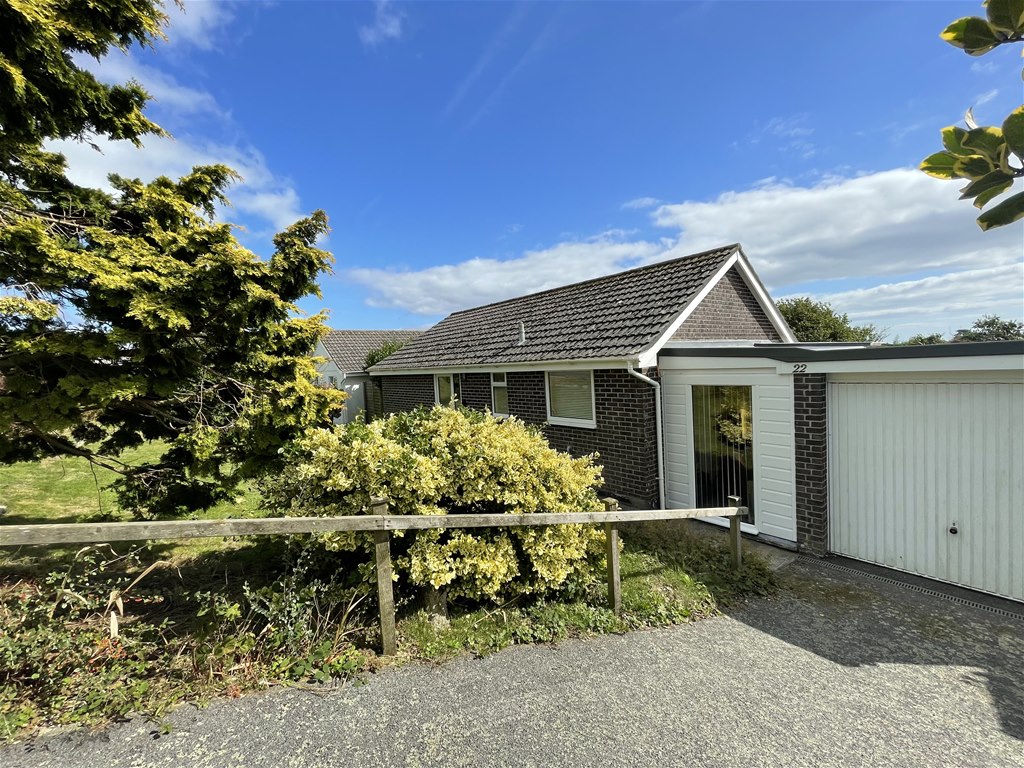 Popes Estate Agents in Looe, Cornwall