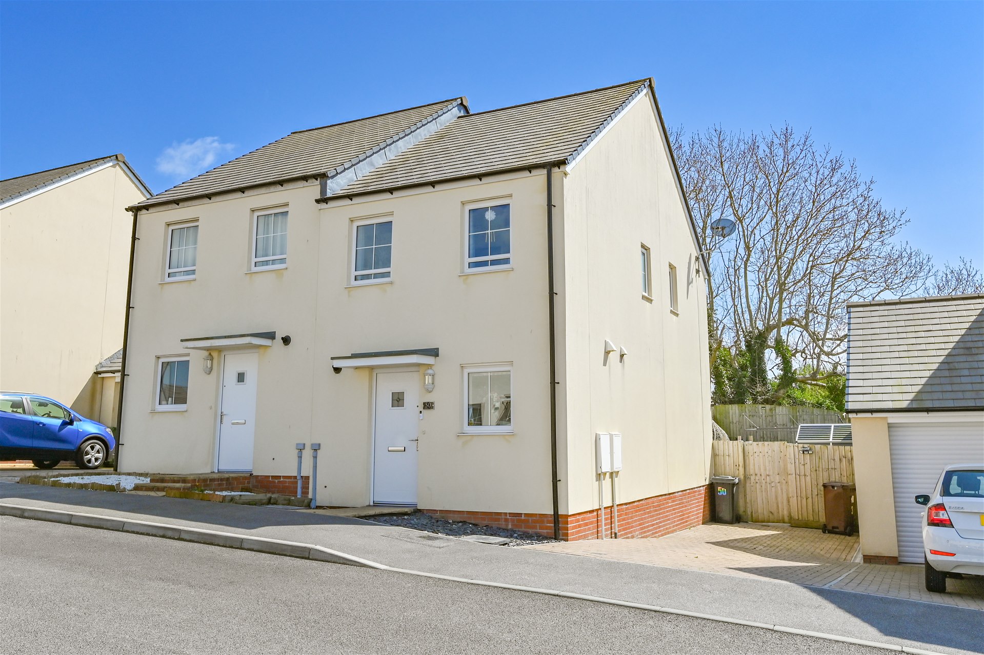 Popes Estate Agents in Looe, Cornwall