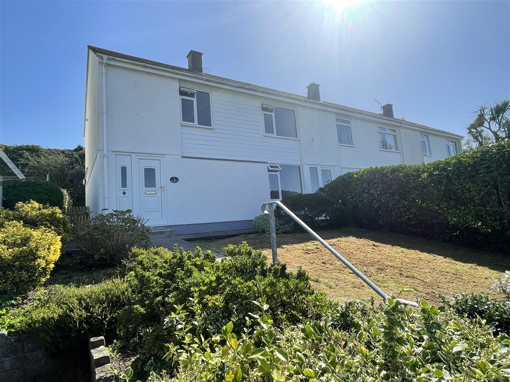 Popes Estate Agents in Looe, Cornwall