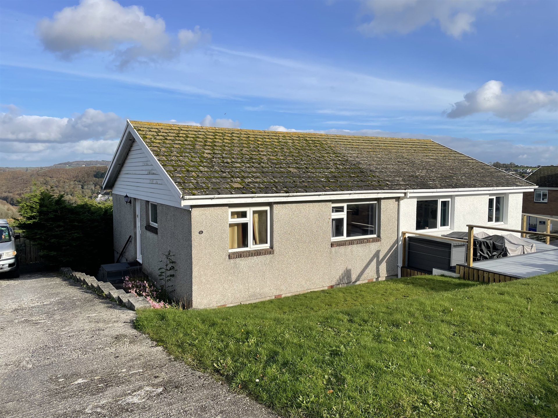 Popes Estate Agents in Looe, Cornwall