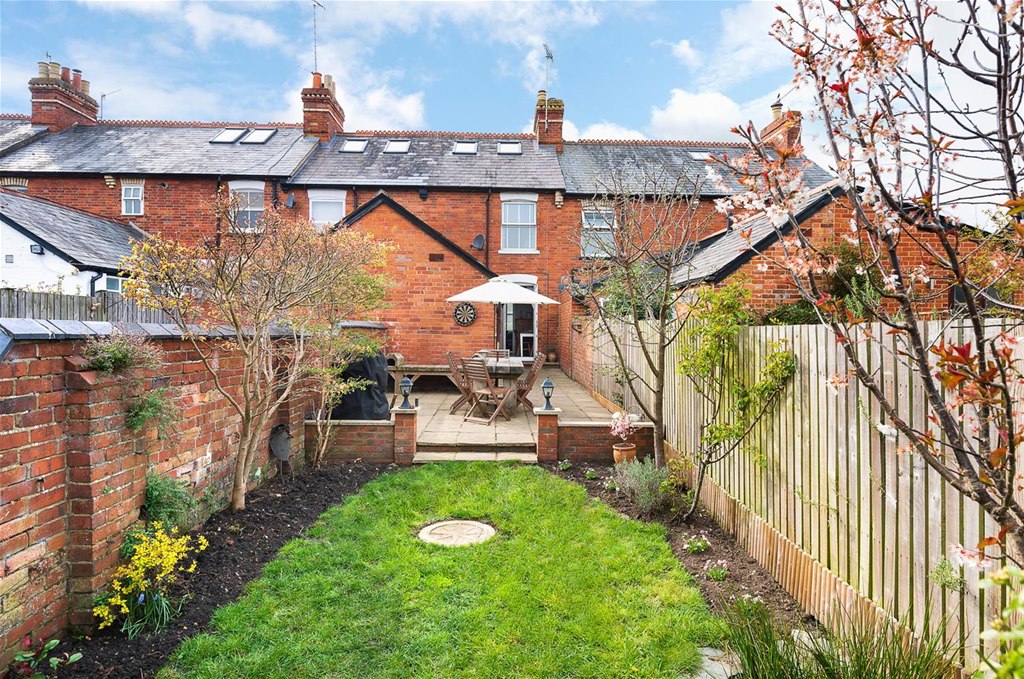 Philip Booth Esq Estate Agents in HenleyOnThames