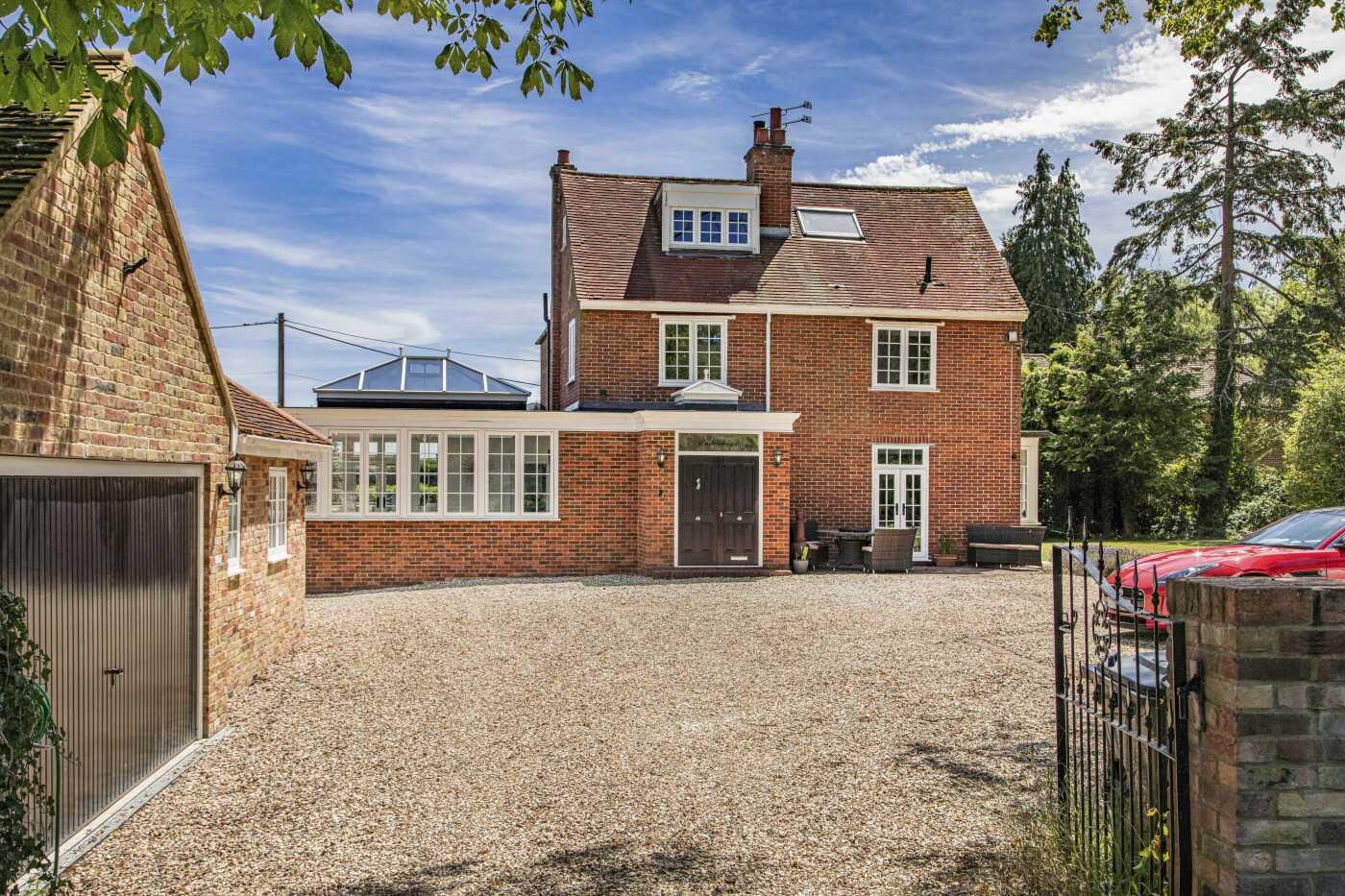 Moor End, Frieth, Henley-On-Thames, Oxon, RG9