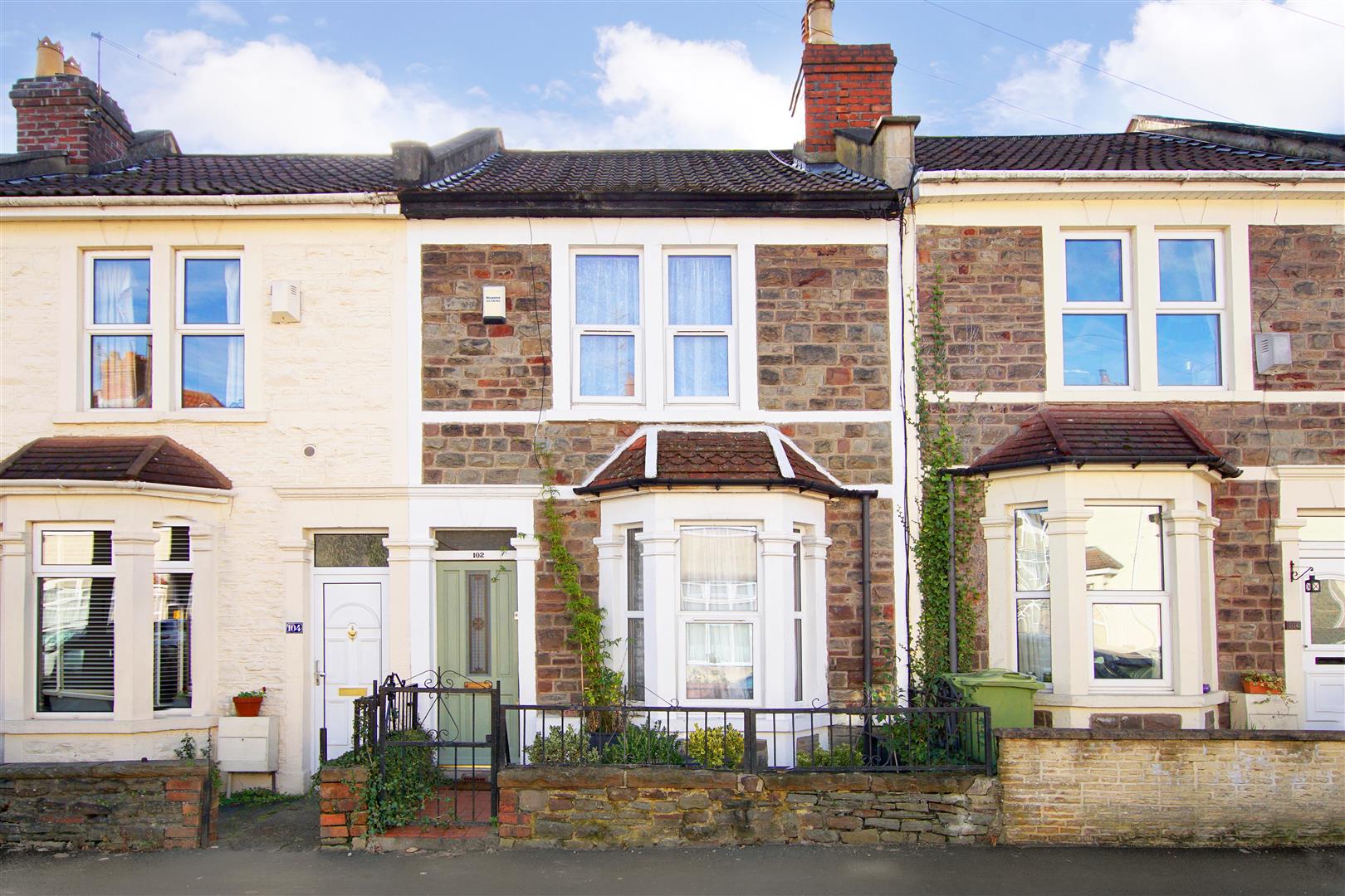 Holters Estate Agents covering Shropshire, Herefordshire and MidWales