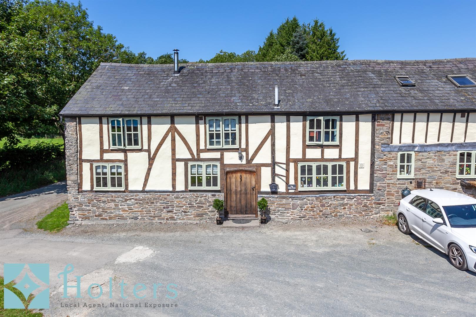 Property in Newcastle, Craven Arms, Shropshire, SY7 8QL