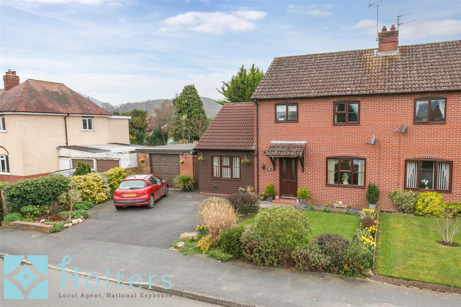 Property in Greenfields Road, Craven Arms, Shropshire, SY7 9QU