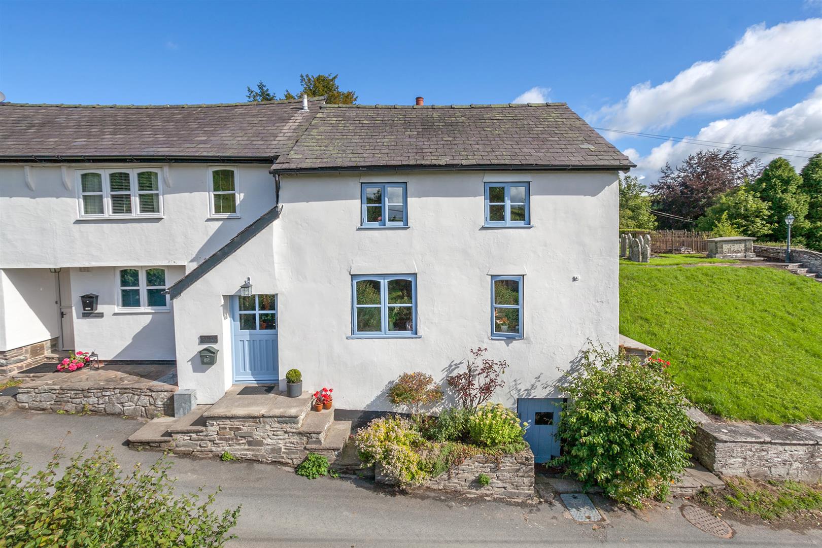 Holters Estate Agents covering Shropshire, Herefordshire and MidWales