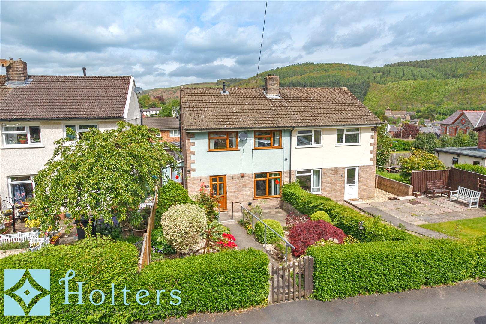 Holters Estate Agents covering Shropshire, Herefordshire and MidWales