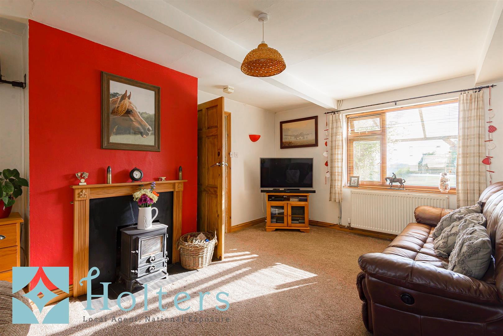 Property in Crossgates, Llandrindod Wells, Powys, LD1 6RP