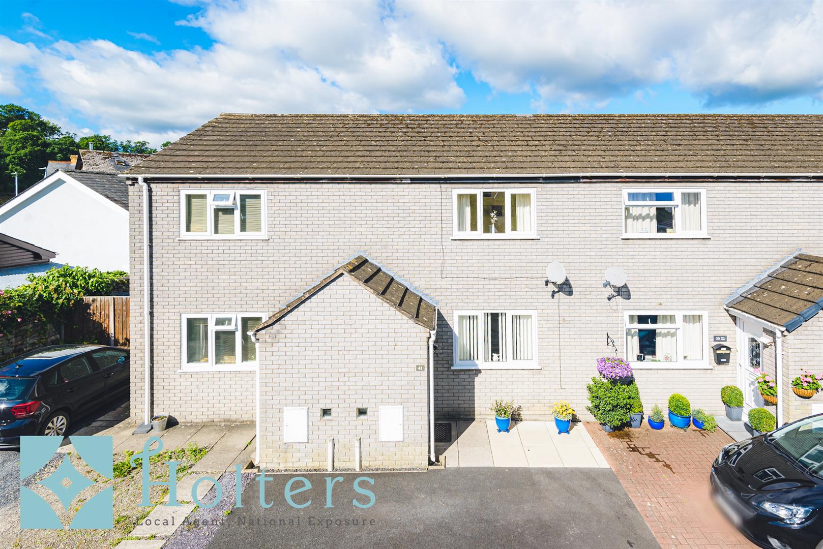 Holters Estate Agents covering Shropshire, Herefordshire and MidWales