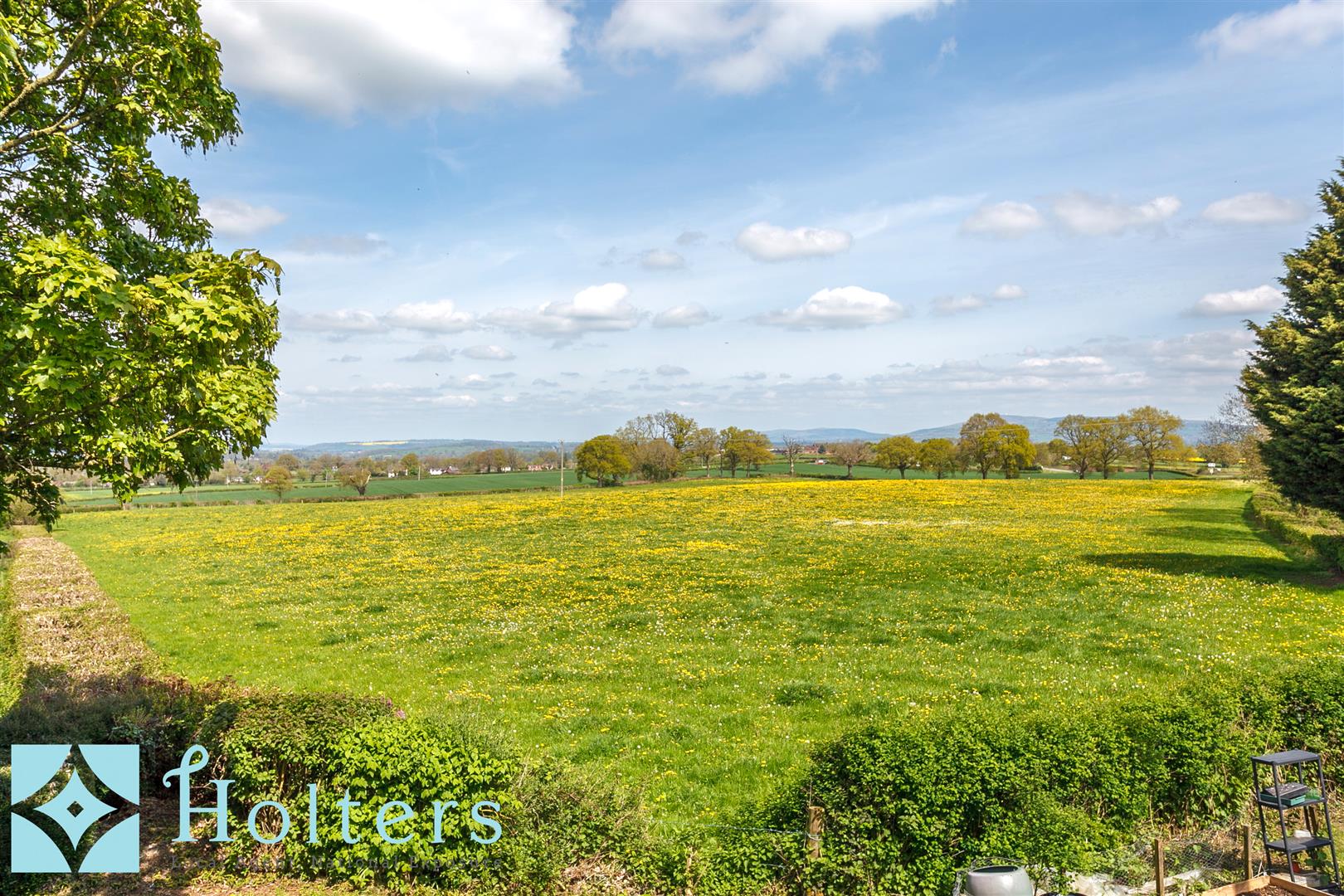 Property in Brimfield, Ludlow, Shropshire, SY8 4NY