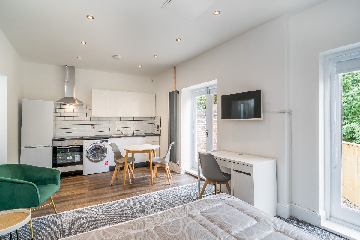 Clarendon Road, Leeds, LS2