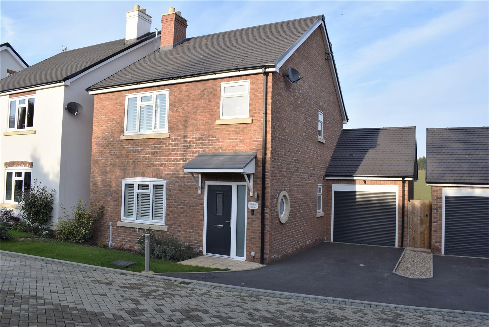 Property in Field View Tunnel Road, Galley Common, Nuneaton, CV10 9NL