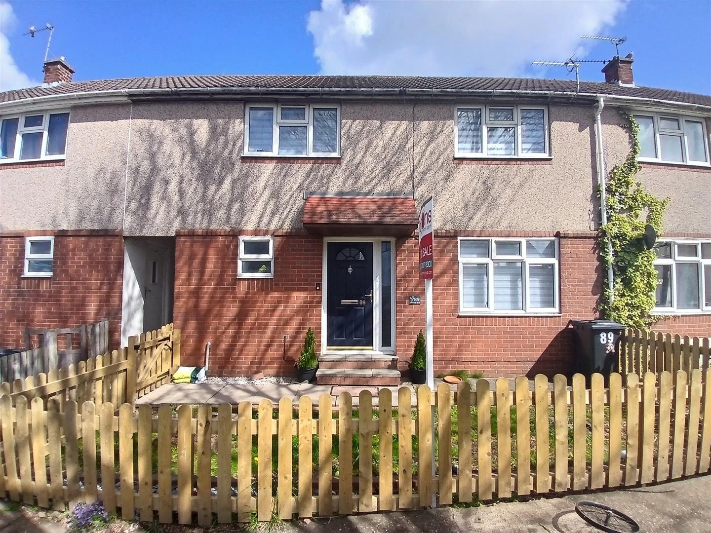 Edinburgh Road, Nuneaton, CV10 9HG