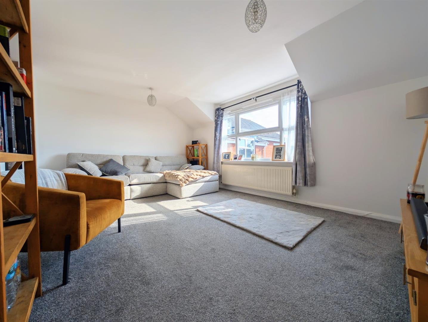 Pickering Lodge, Chapel End, CV10 0QE