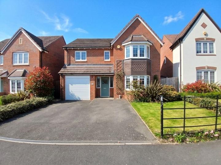 Greendale Road, Nuneaton, CV11 6RN