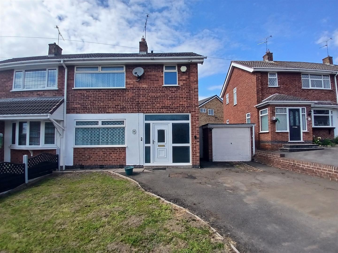Moor Road, Nuneaton, CV10 0NQ