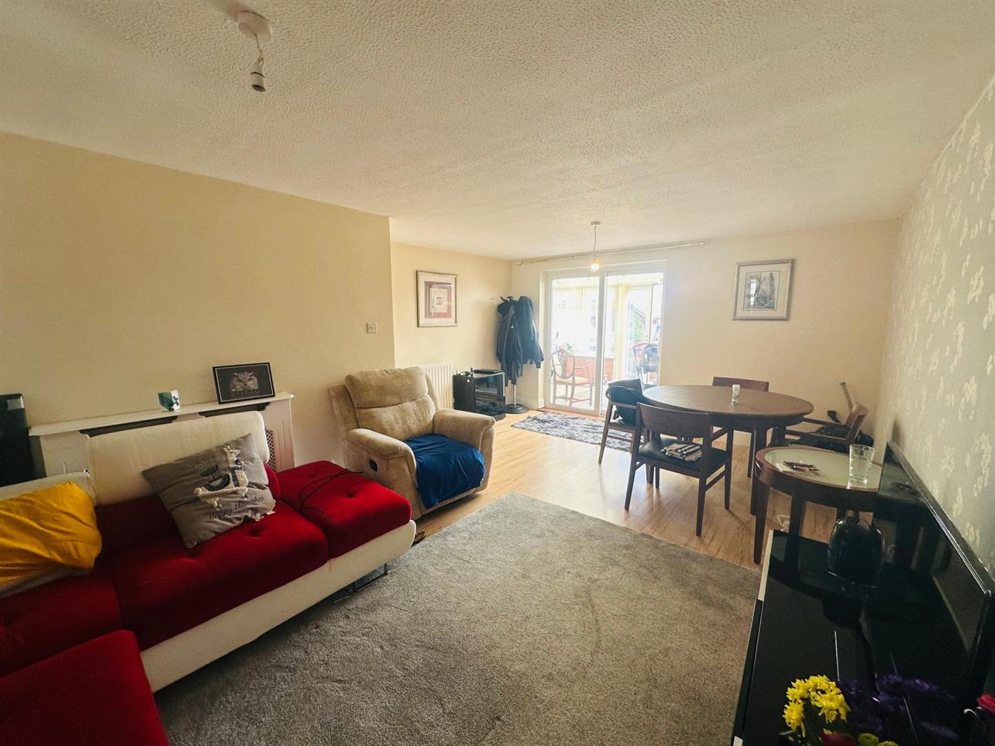 Thorntons Way, Nuneaton, CV10 8NR