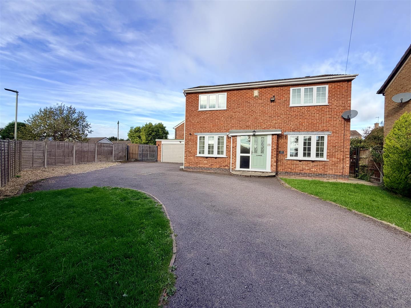 Old Forge Road, Nuneaton, CV13 6BD