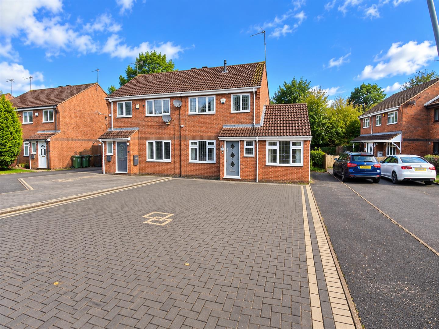 Thorncliffe Way, Nuneaton, CV10 0XT