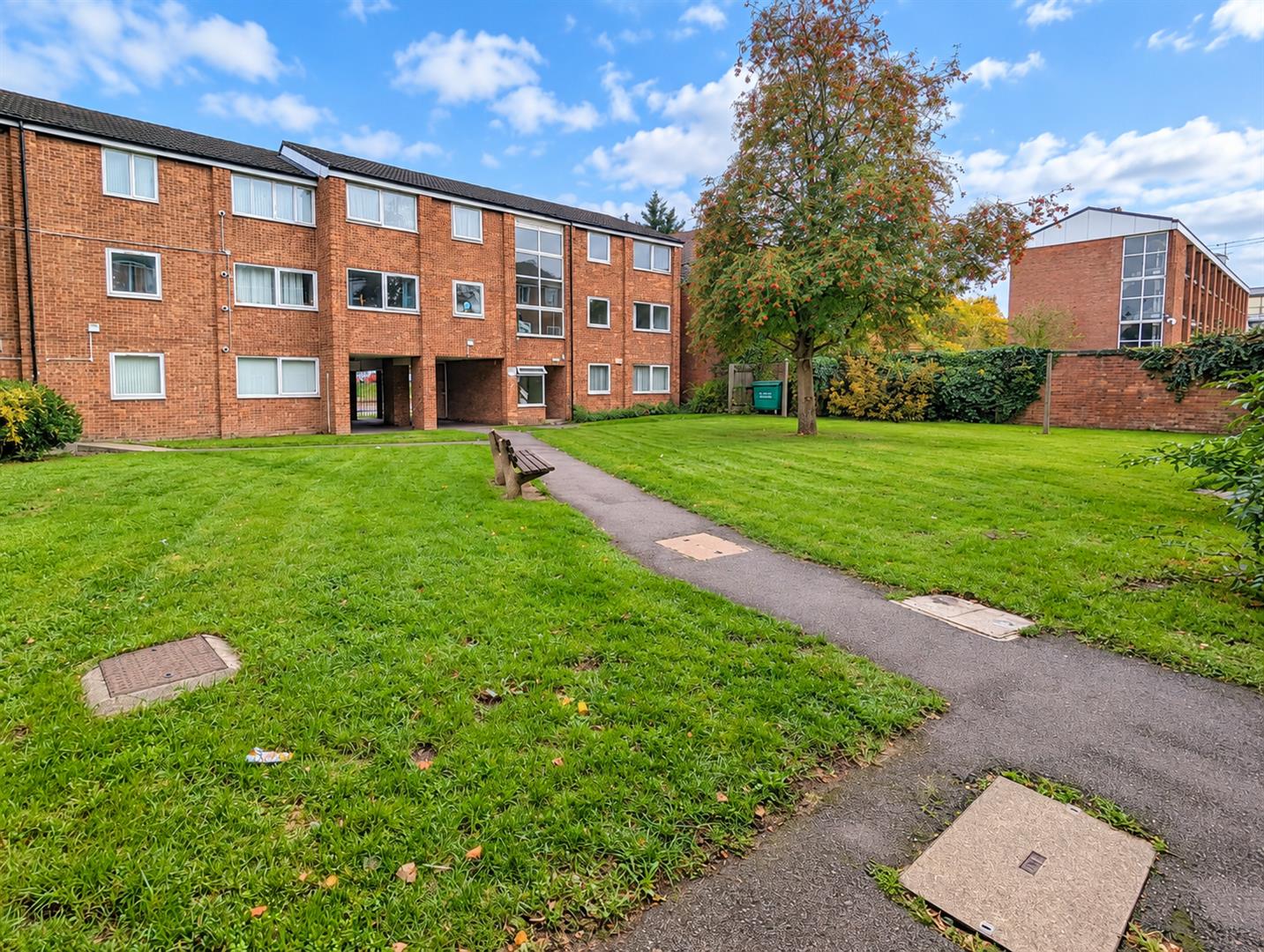 Stoneleigh Court, Coton Road, Nuneaton, CV11 5UQ