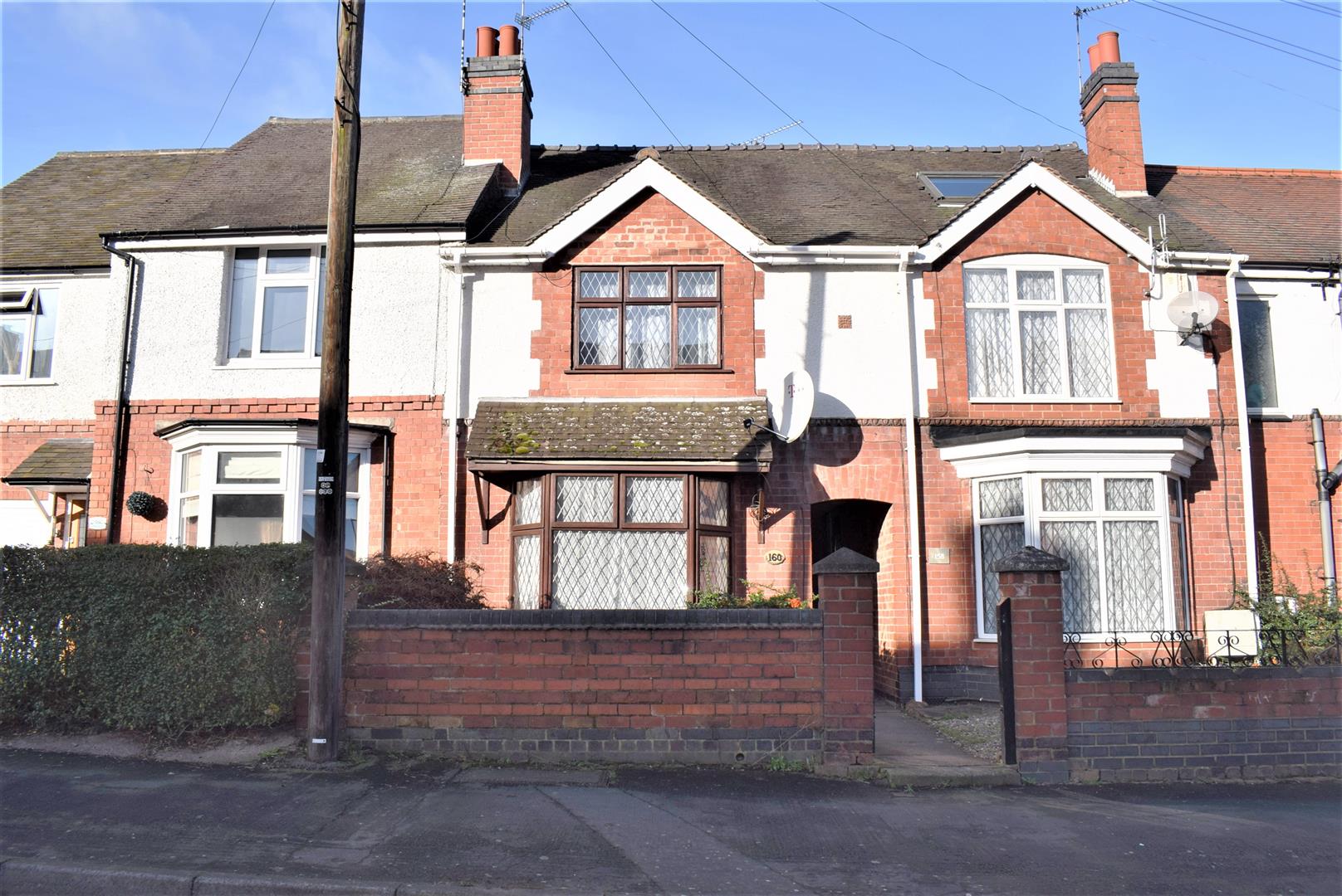 Property in Coleshill Road, Atherstone, CV9 2AF
