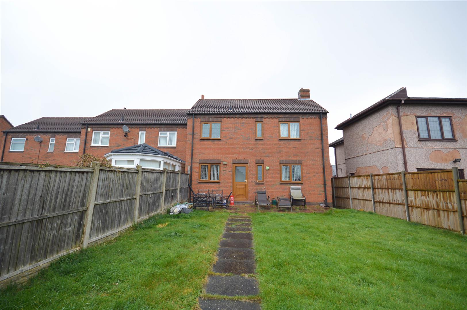 Property in Tamworth Road, Wood End, Atherstone, Warwickshire, CV9 2QH
