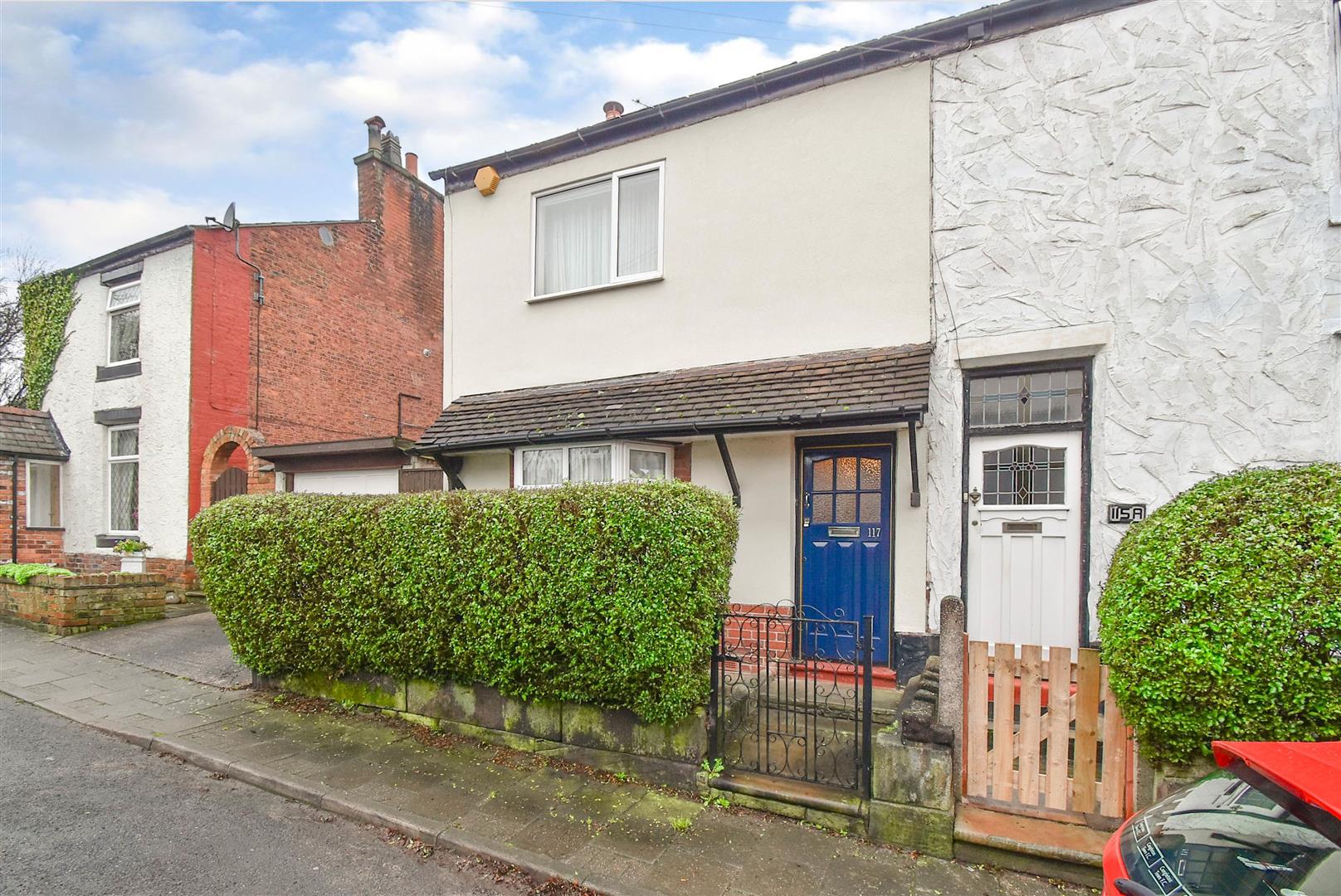 Estate Agents Congleton, Cheshire Chris Hamriding