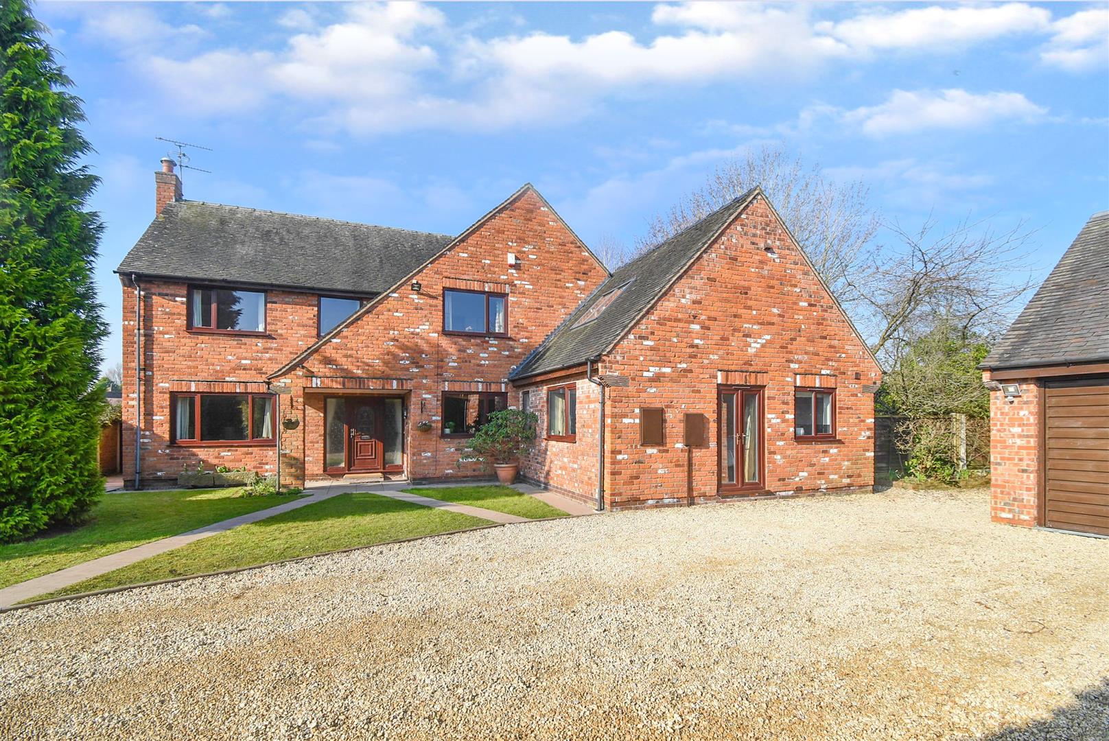 Estate Agents Congleton, Cheshire Chris Hamriding