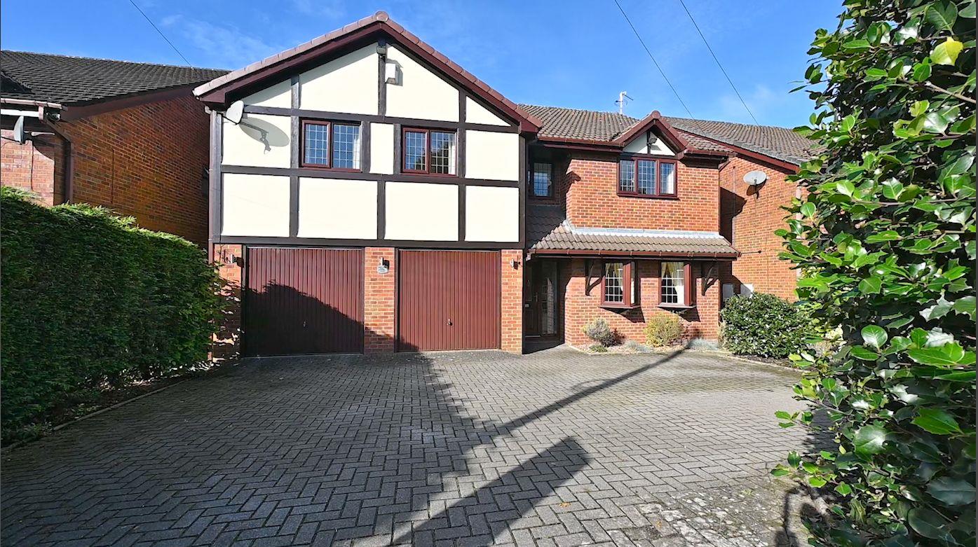 Estate Agents Congleton, Cheshire Chris Hamriding