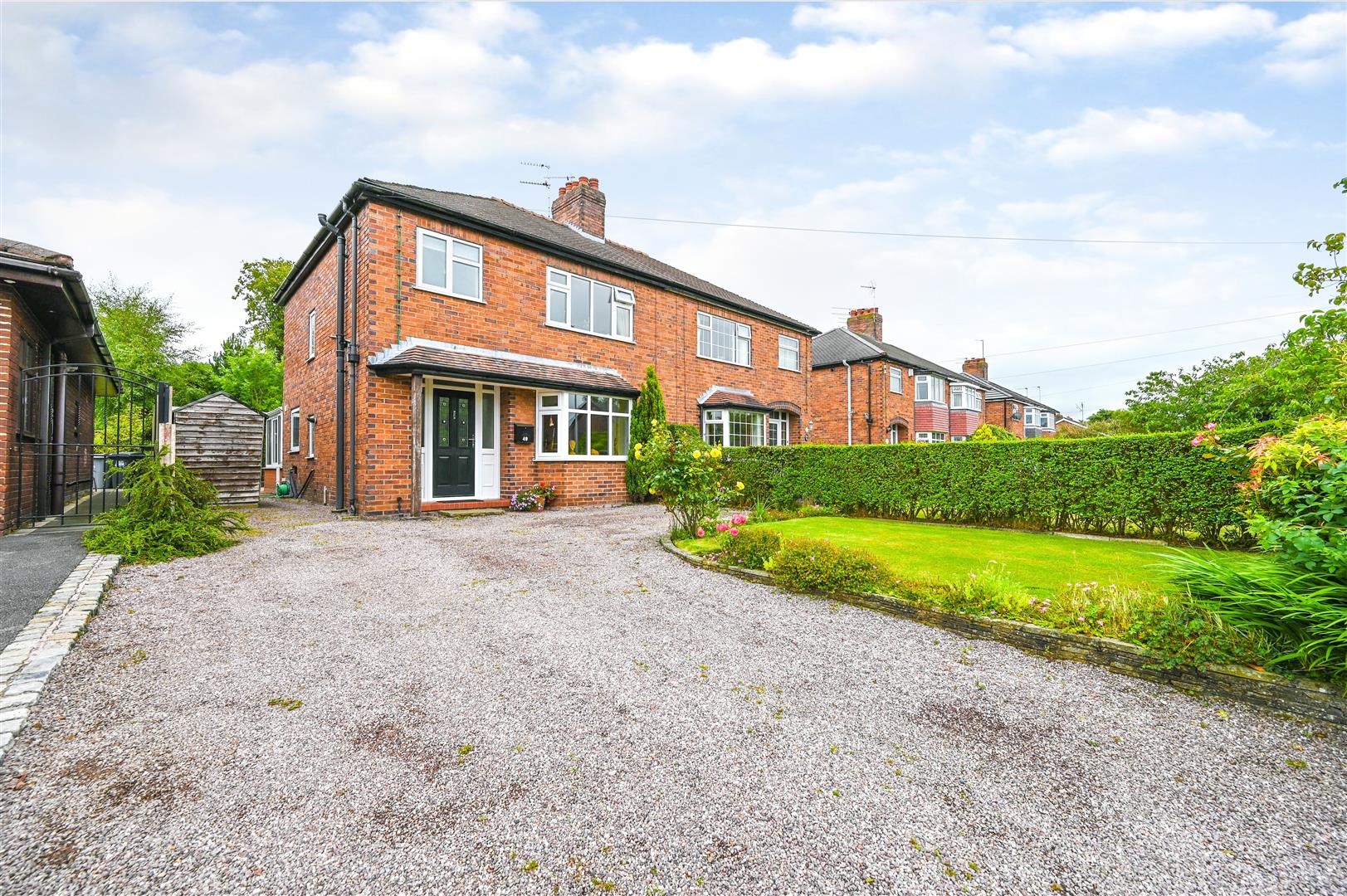 Property in Boundary Lane, Congleton, Cheshire, CW12 3JF