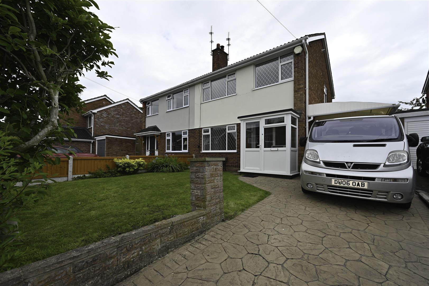 Estate Agents Congleton, Cheshire Chris Hamriding