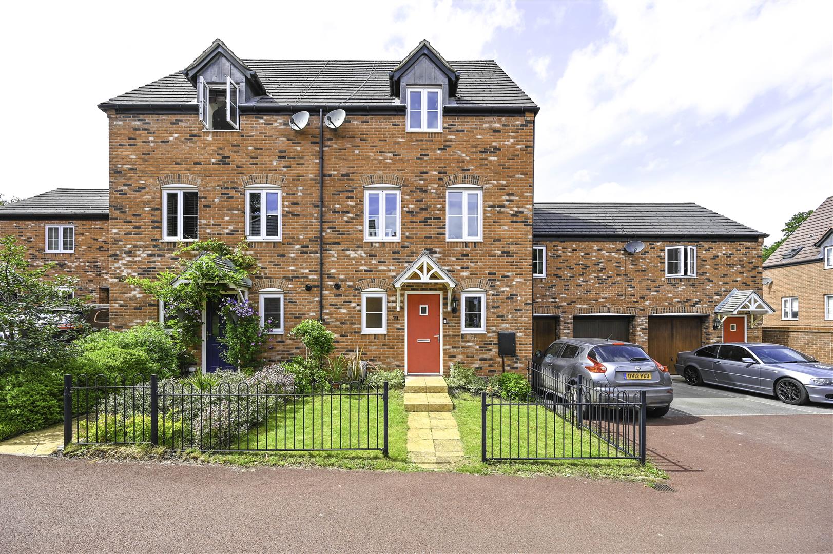 Property in Bath Vale, Congleton, Cheshire, CW12 2HY