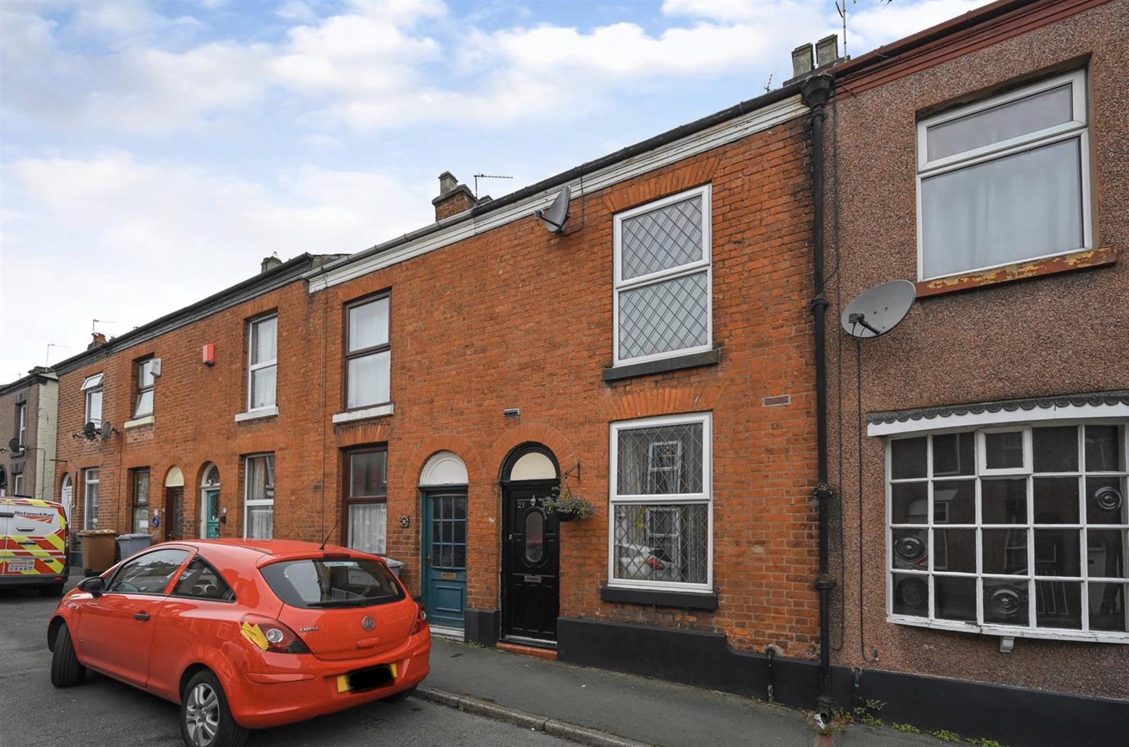 Estate Agents Congleton, Cheshire Chris Hamriding