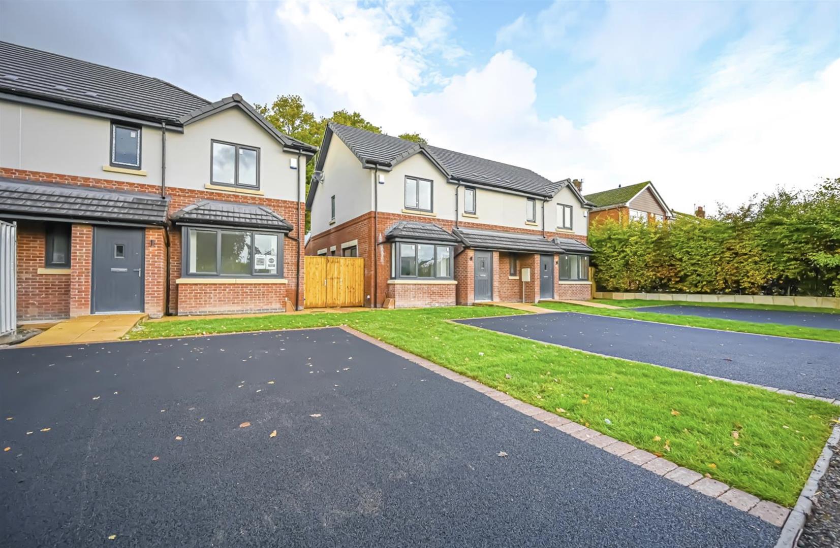 Property in Delamere Road, West Heath, Congleton, Cheshire, CW12 4PA