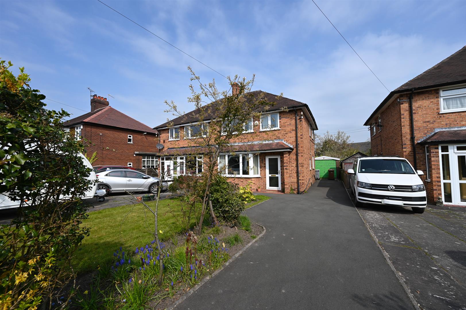 Property in Leek Road, Congleton, Cheshire, CW12 3HX