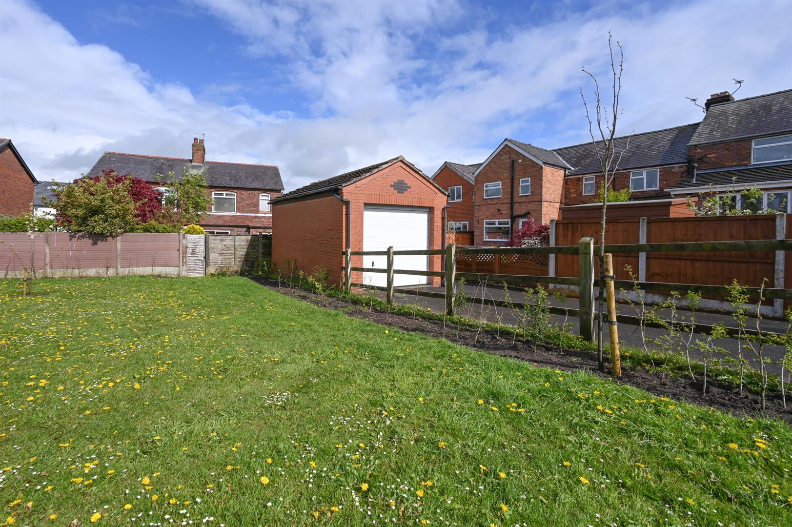 Property in Lower Heath Avenue, Congleton, Cheshire, CW12 2HJ