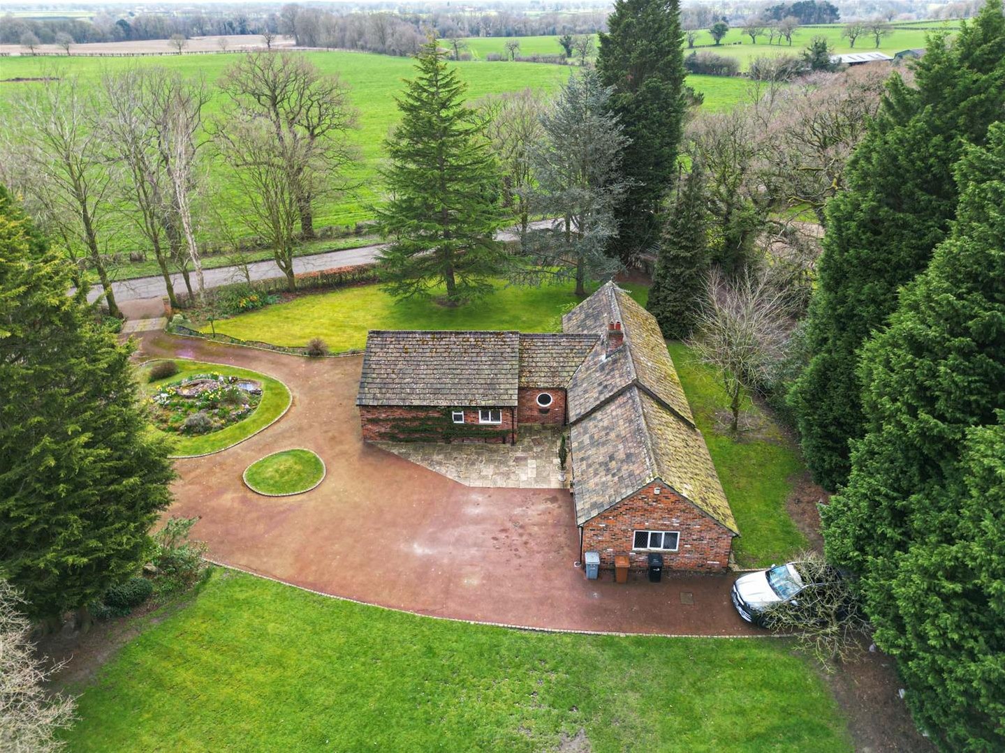 Estate Agents Congleton, Cheshire Chris Hamriding