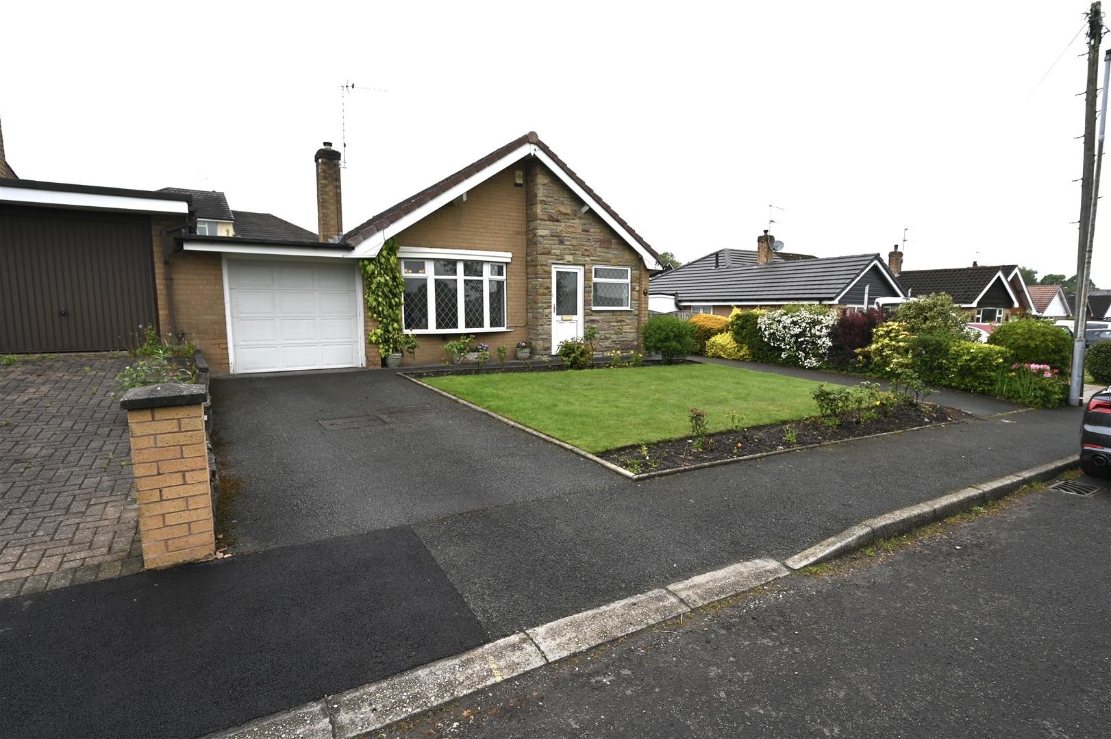 Estate Agents Congleton, Cheshire Chris Hamriding