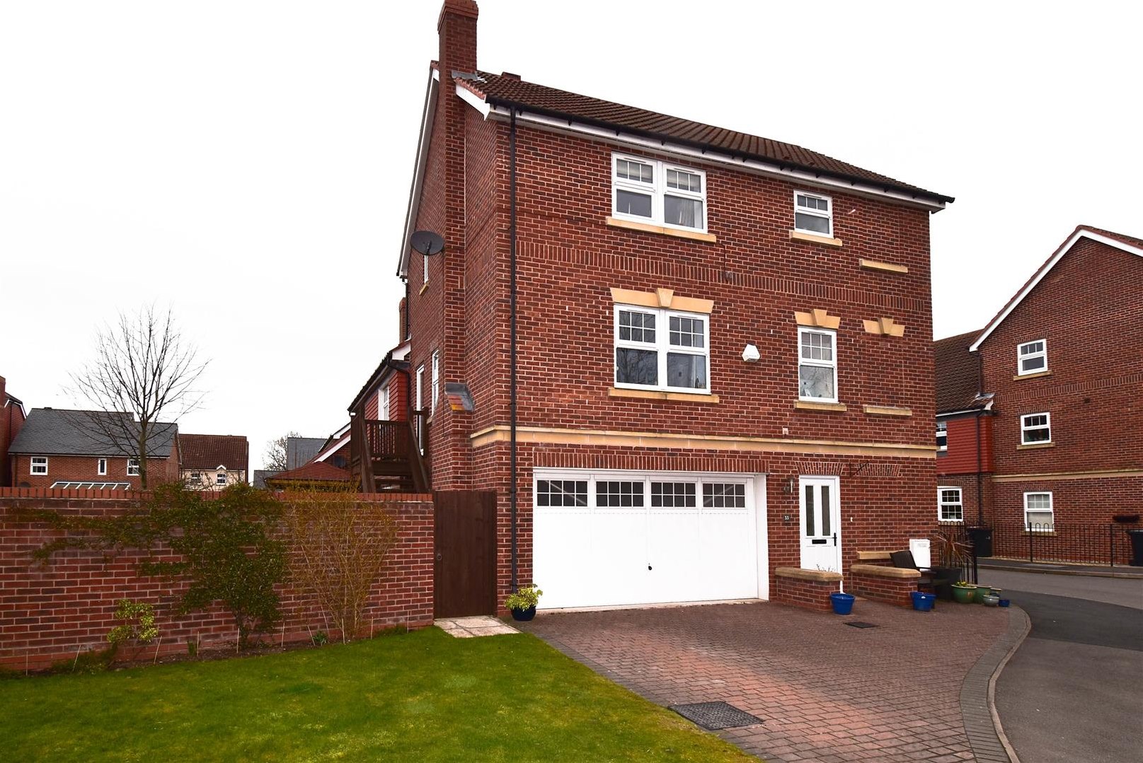 Estate Agents Congleton, Cheshire Chris Hamriding