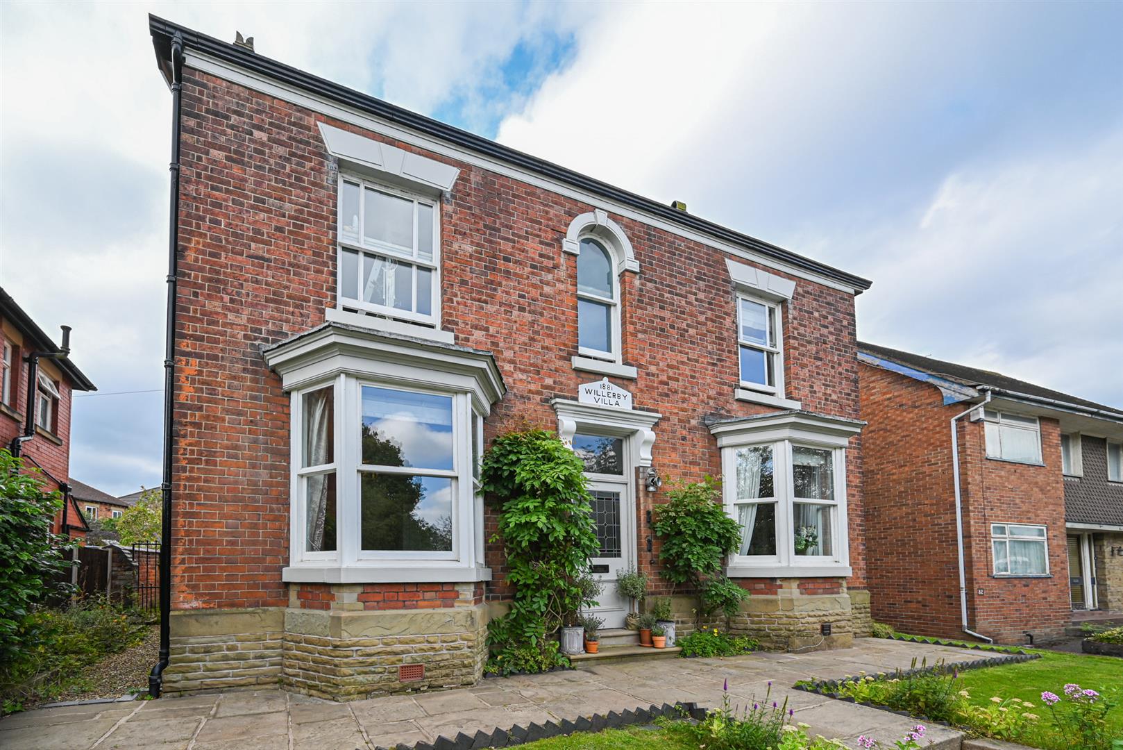 Property in West Road, Congleton, Cheshire, CW12 4EU