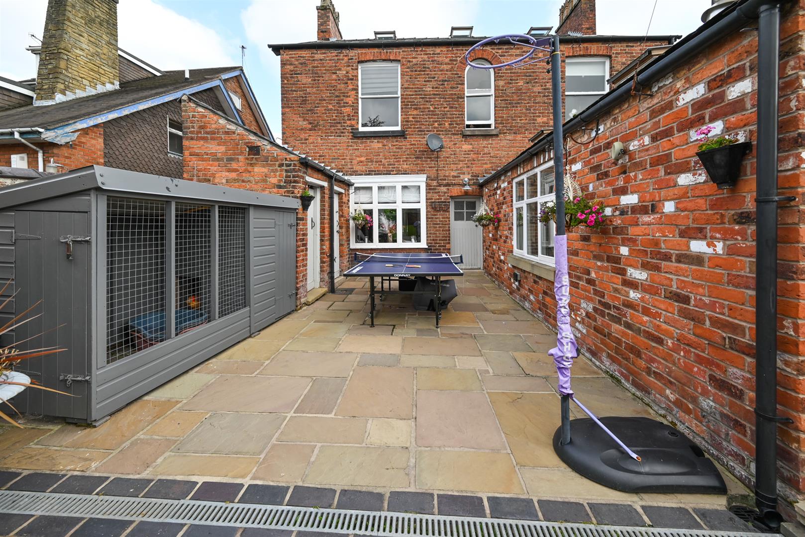 Property in West Road, Congleton, Cheshire, CW12 4EU