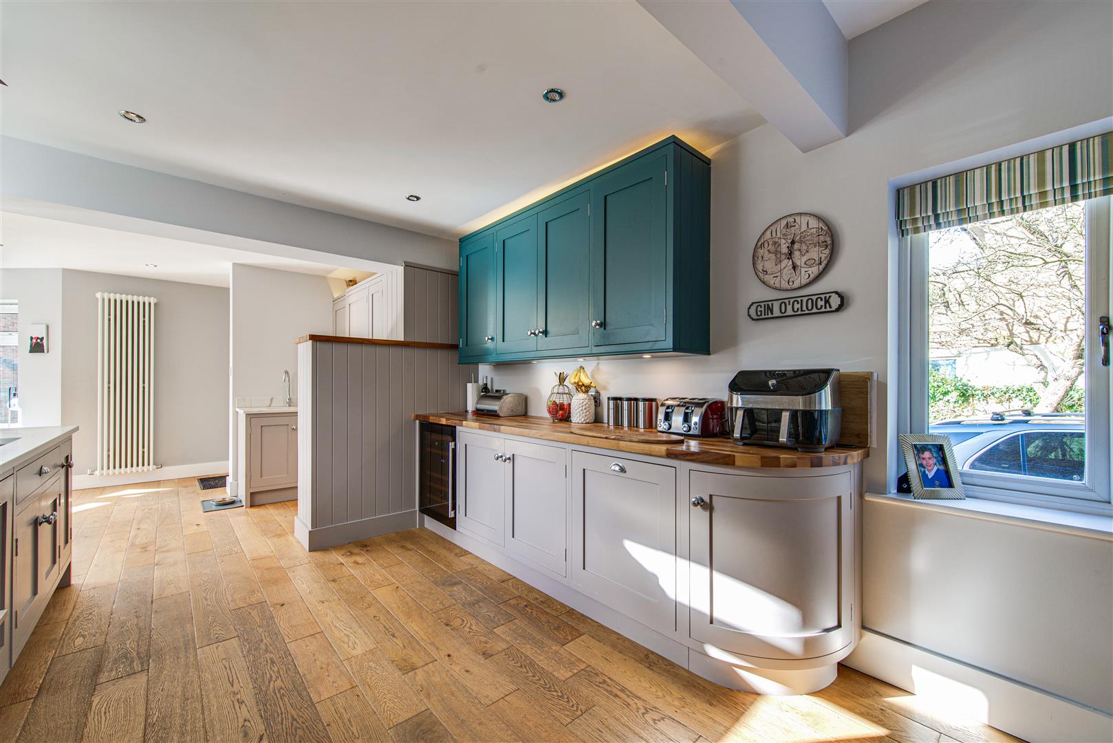 Property in Biddulph Road, Mossley, Congleton, Cheshire, CW12 3LY