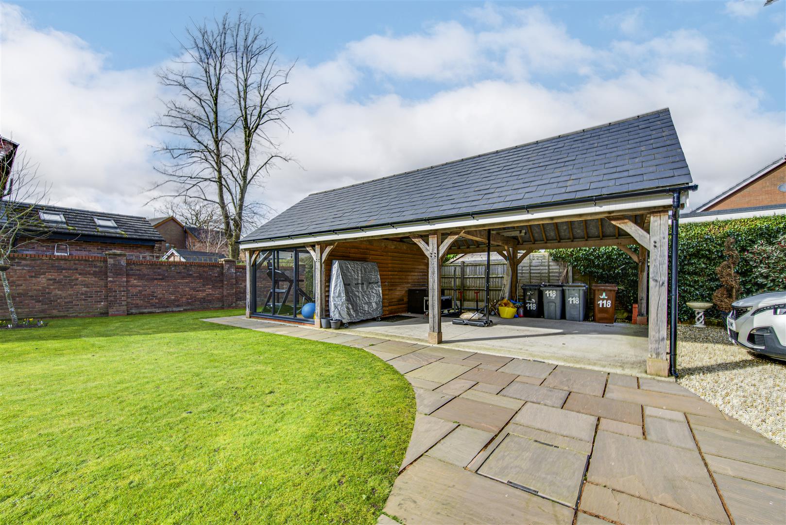 Property in Biddulph Road, Mossley, Congleton, Cheshire, CW12 3LY