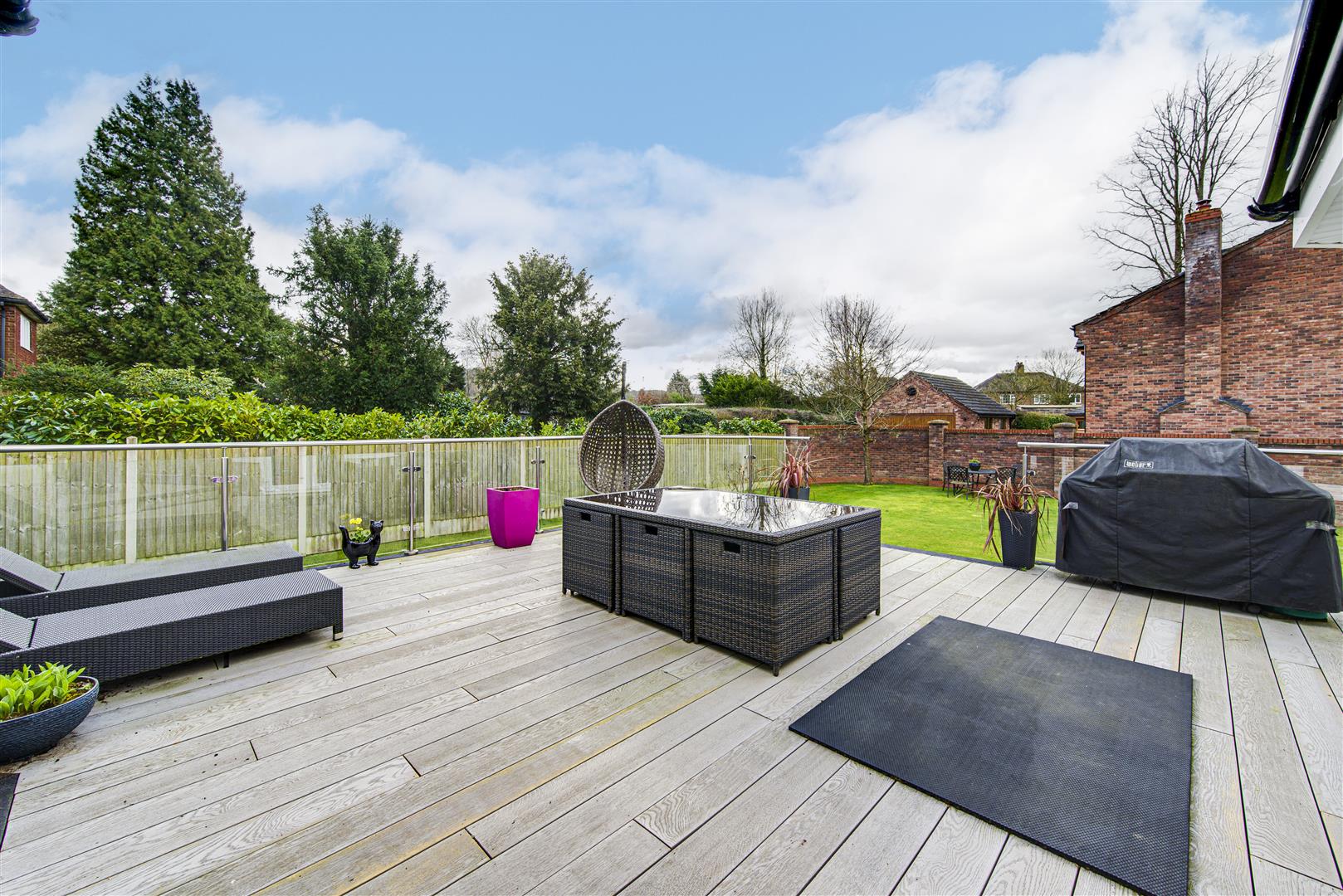 Property in Biddulph Road, Mossley, Congleton, Cheshire, CW12 3LY