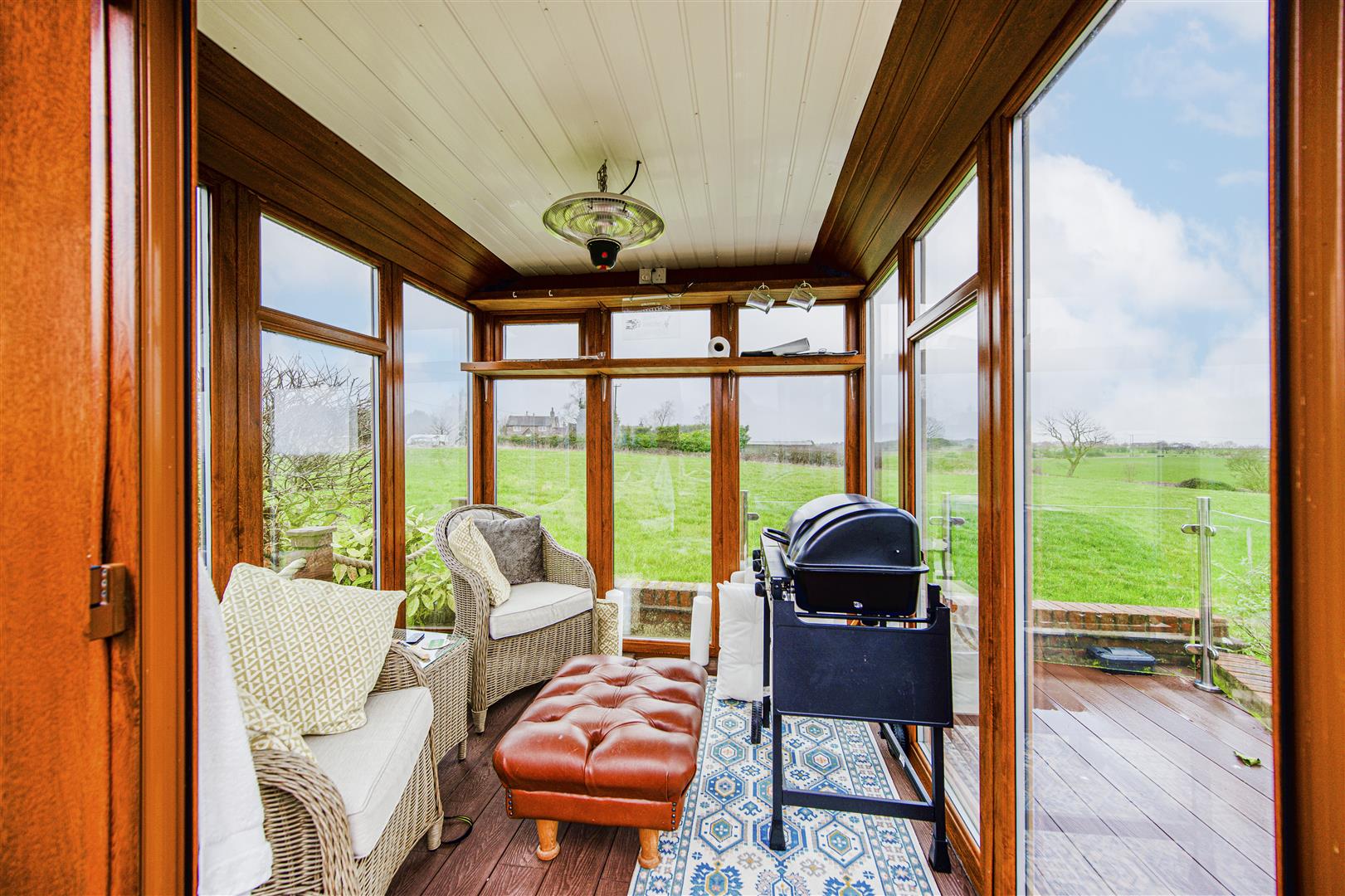 Property in Hill Top, Brown Edge, Staffordshire, ST6 8TY