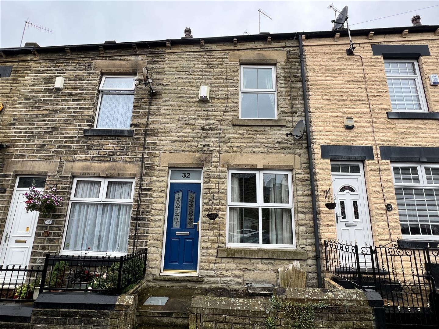 Property in Hope Street, Barnsley, Barnsley, S75