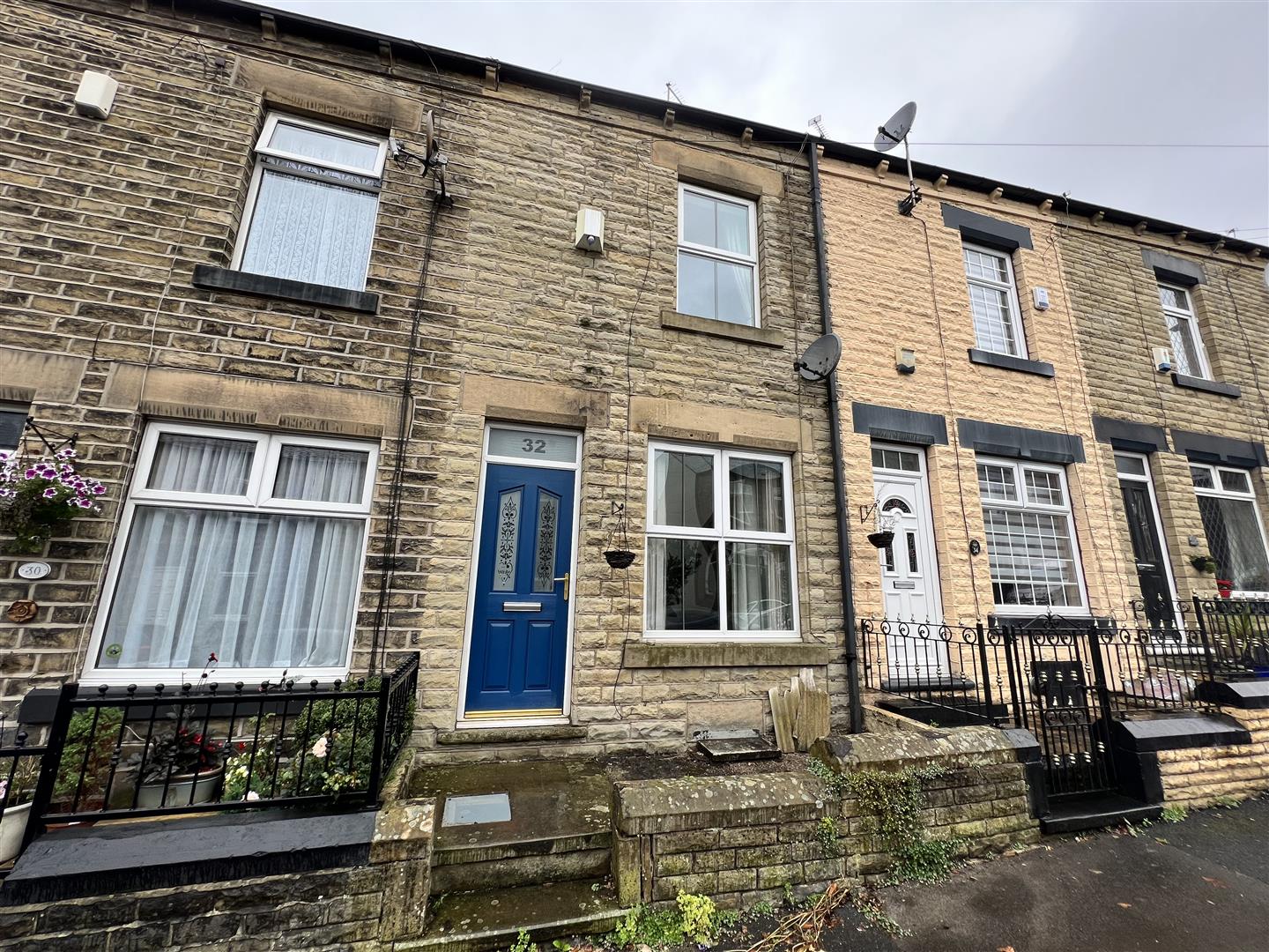 Property in Hope Street, Barnsley, Barnsley, S75