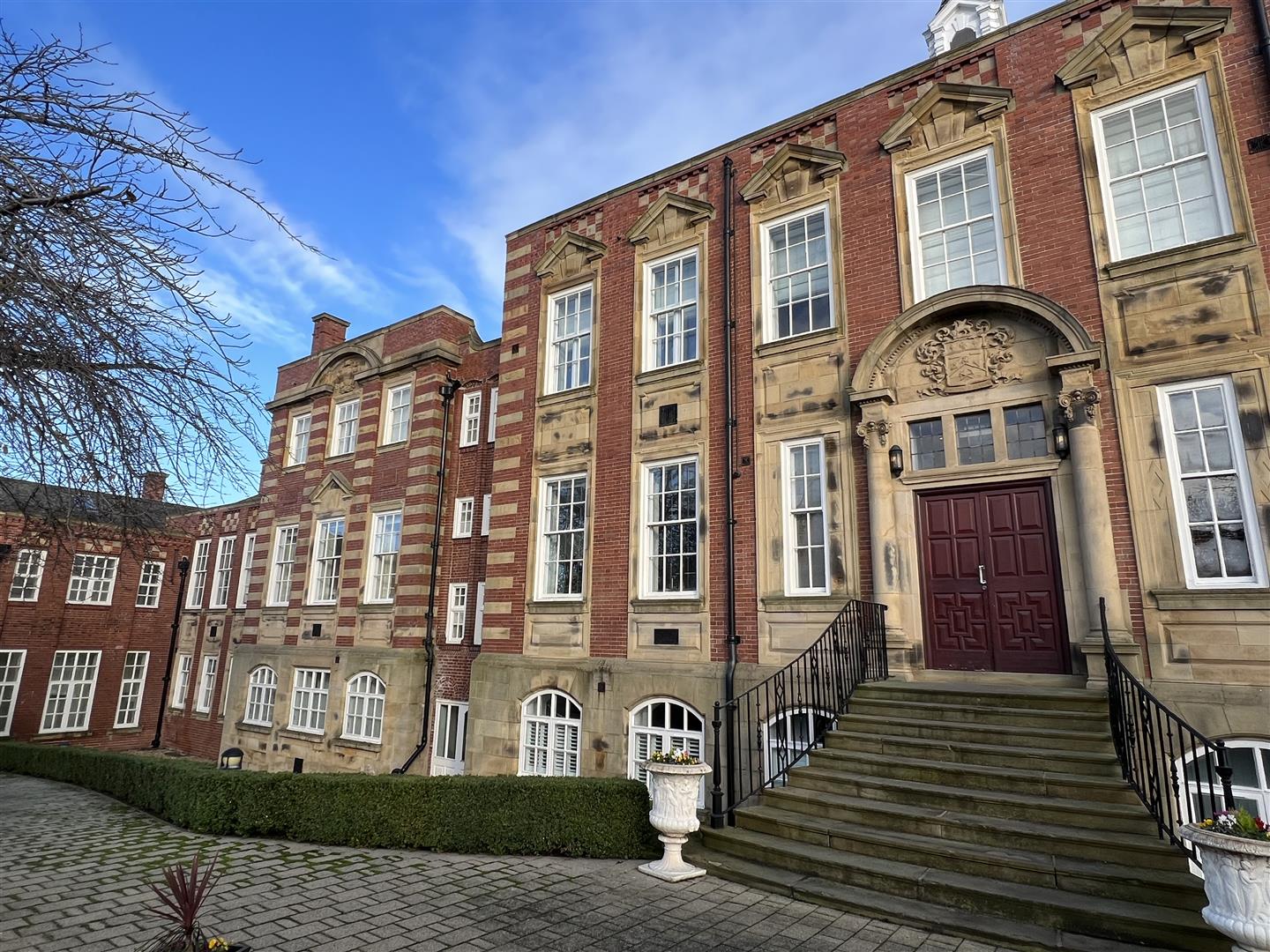 College House, Huddersfield Road, BARNSLEY, S75