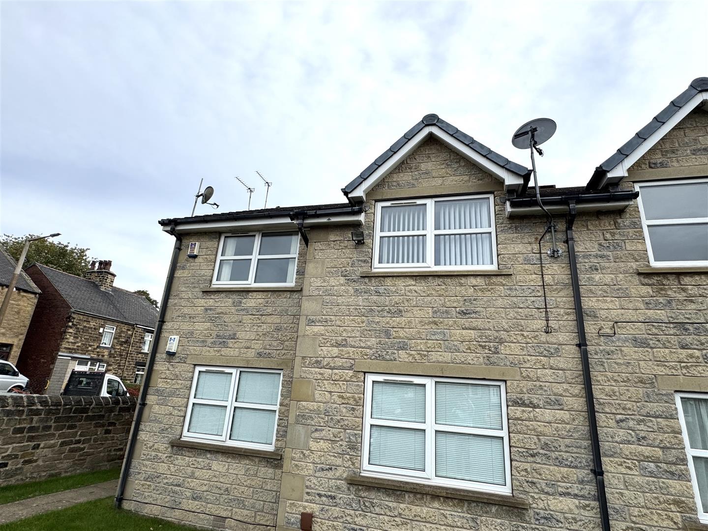 Wells Court, Mapplewell, Barnsley, S75